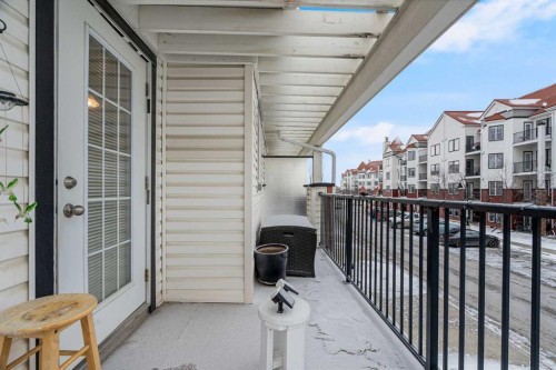 3 Royal Oak Plaza Nw, Calgary, AB - Outdoor With Exterior