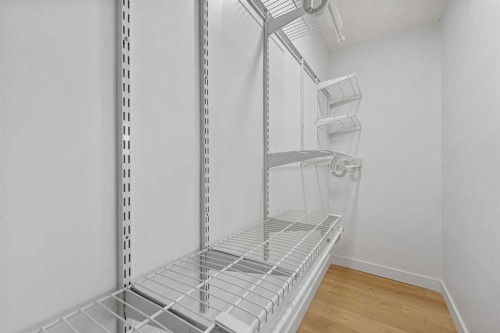 966 Berkley Drive Nw, Calgary, AB - Indoor With Storage