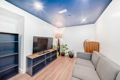 31 Castleglen Crescent Ne, Calgary, AB - Indoor
