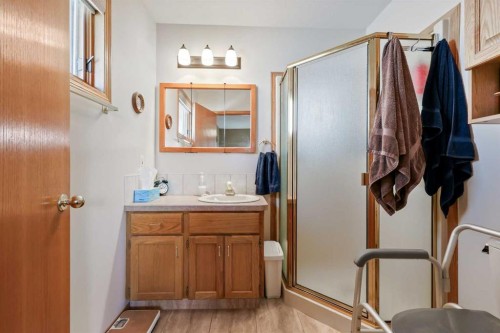 40 Green Meadow Drive, Strathmore, AB - Indoor