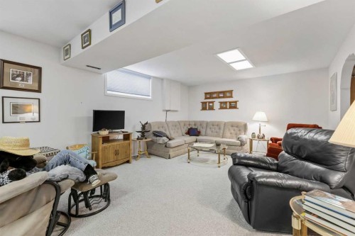 40 Green Meadow Drive, Strathmore, AB - Indoor