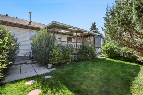 40 Green Meadow Drive, Strathmore, AB - Outdoor