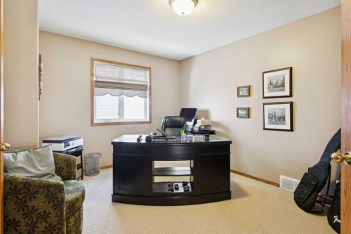 123 Whispering Way, Vulcan, AB - Indoor Photo Showing Office