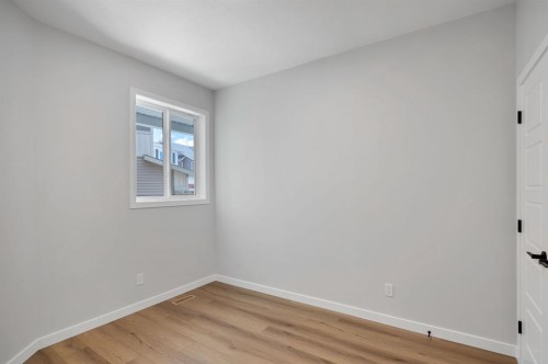 72 Lewiston Drive Ne, Calgary, AB - Indoor Photo Showing Other Room