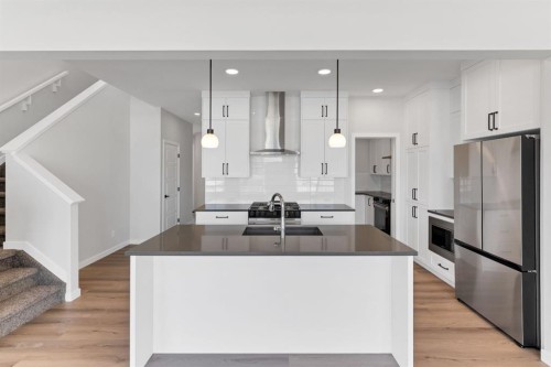 72 Lewiston Drive Ne, Calgary, AB - Indoor Photo Showing Kitchen With Upgraded Kitchen