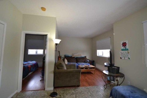 660 1 Avenue, Irricana, AB - Indoor