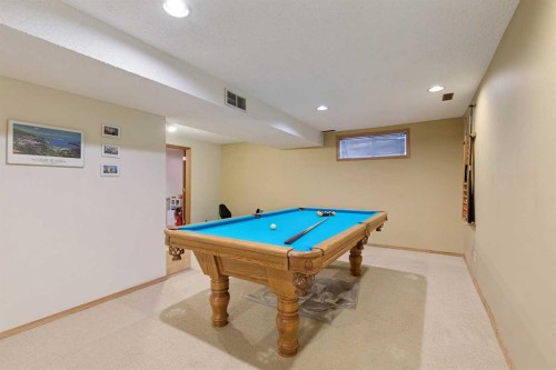 201-132 Straddock Crescent Sw, Calgary, AB - Indoor Photo Showing Other Room