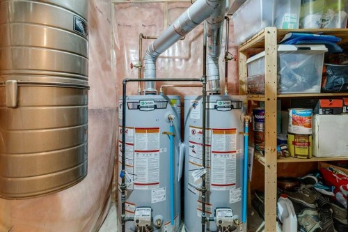 201-132 Straddock Crescent Sw, Calgary, AB - Indoor Photo Showing Basement