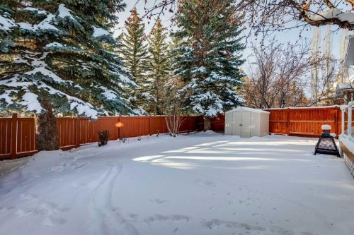 201-132 Straddock Crescent Sw, Calgary, AB - Outdoor