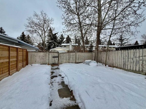 439 Ranchview Court Nw, Calgary, AB - Outdoor