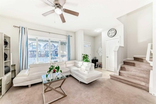 185 Legacy Crescent Se, Calgary, AB - Indoor Photo Showing Other Room