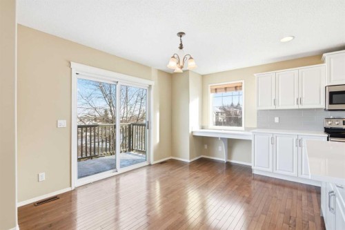 202 Panamount Court Nw, Calgary, AB - Indoor Photo Showing Kitchen