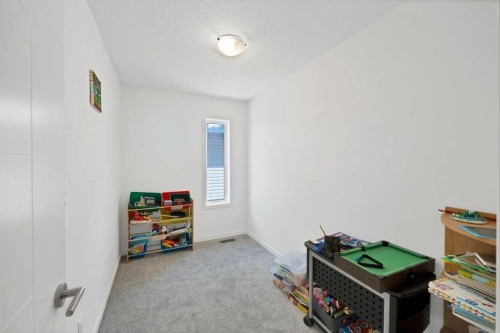 117 South Point Sw, Airdrie, AB - Indoor Photo Showing Other Room
