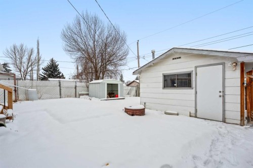 263 Doverview Crescent Se, Calgary, AB - Outdoor