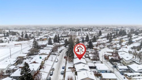 263 Doverview Crescent Se, Calgary, AB - Outdoor With View