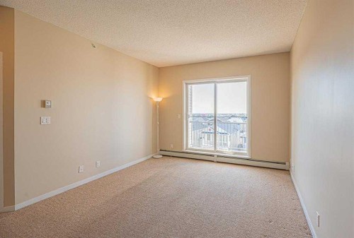 2414-333 Taravista Drive Ne, Calgary, AB - Indoor Photo Showing Other Room