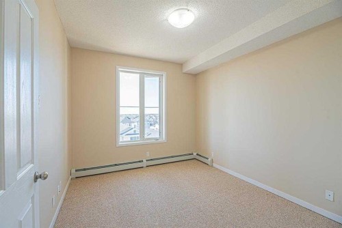 2414-333 Taravista Drive Ne, Calgary, AB - Indoor Photo Showing Other Room