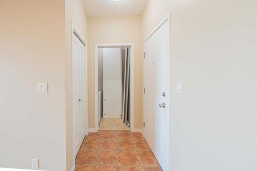 2414-333 Taravista Drive Ne, Calgary, AB - Indoor Photo Showing Other Room