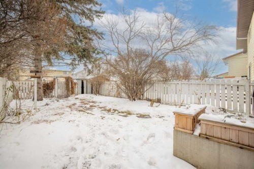 6404 24 Avenue Ne, Calgary, AB - Outdoor