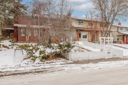 6404 24 Avenue Ne, Calgary, AB - Outdoor