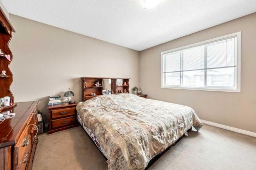 11 Saddlebrook Mews Ne, Calgary, AB - Indoor Photo Showing Bedroom