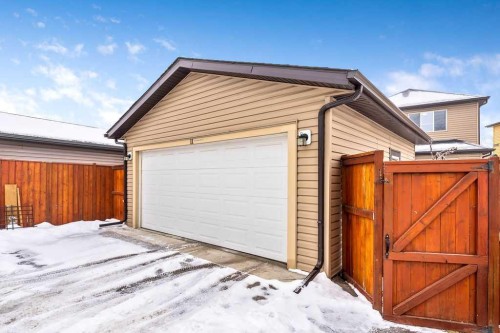 11 Saddlebrook Mews Ne, Calgary, AB - Outdoor With Exterior