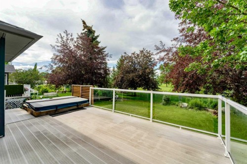 276 Fairways Bay Nw, Airdrie, AB - Outdoor