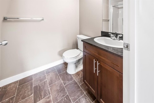 3108-625 Glenbow Drive, Cochrane, AB - Indoor