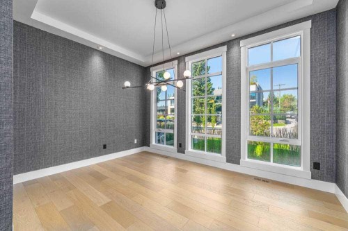 2504 19A Street Sw, Calgary, AB - Indoor Photo Showing Other Room