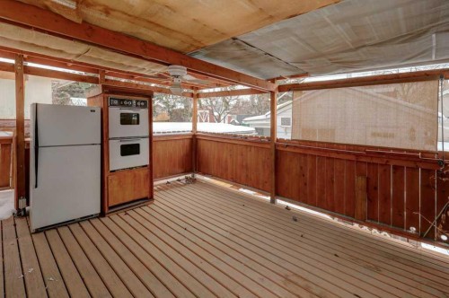 221 31 Avenue Ne, Calgary, AB - Indoor Photo Showing Basement