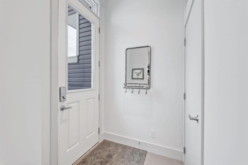 1229 Regal Crescent Ne, Calgary, AB - Indoor Photo Showing Other Room