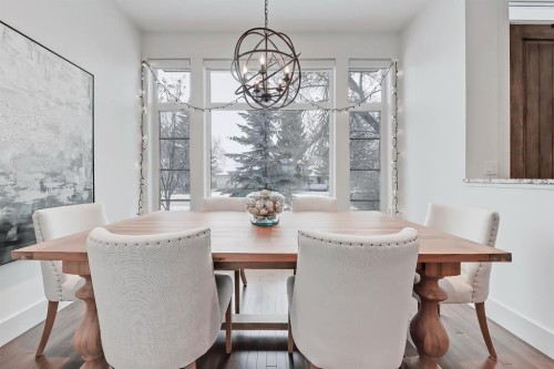 1229 Regal Crescent Ne, Calgary, AB - Indoor Photo Showing Dining Room