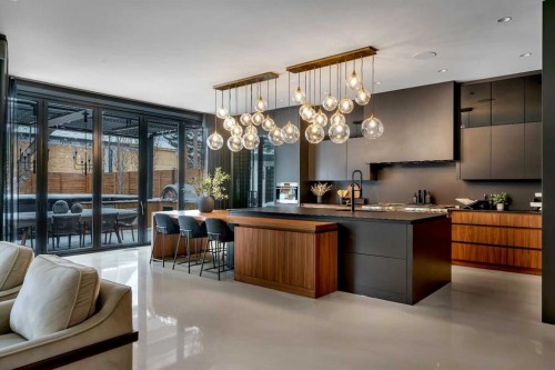 4116 Crestview Road Sw, Calgary, AB - Indoor