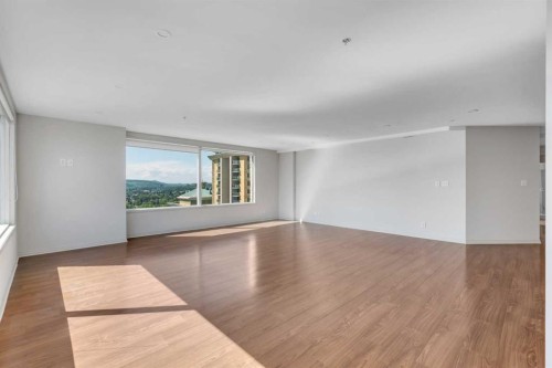 2003-683 10 Street Sw, Calgary, AB - Indoor Photo Showing Other Room