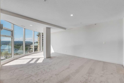 2003-683 10 Street Sw, Calgary, AB - Indoor Photo Showing Other Room