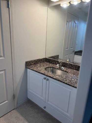 2003-683 10 Street Sw, Calgary, AB - Indoor