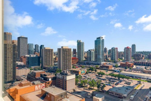 2003-683 10 Street Sw, Calgary, AB - Outdoor With View