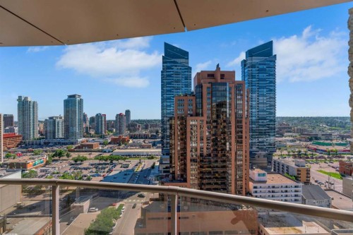 2003-683 10 Street Sw, Calgary, AB - Outdoor With View