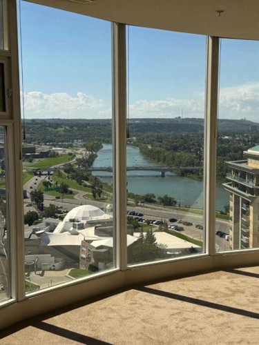 2003-683 10 Street Sw, Calgary, AB - Indoor