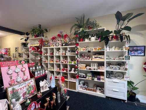 2114 54 Avenue Sw, Calgary, AB 