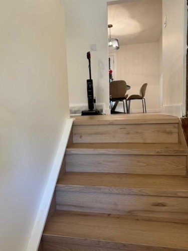 387 Templeview Drive Ne, Calgary, AB - Indoor Photo Showing Other Room