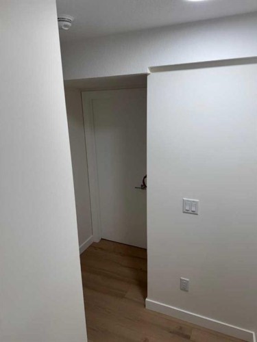 387 Templeview Drive Ne, Calgary, AB - Indoor Photo Showing Other Room