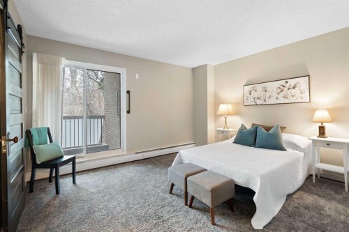 105-220 26 Avenue Sw, Calgary, AB - Indoor Photo Showing Bedroom