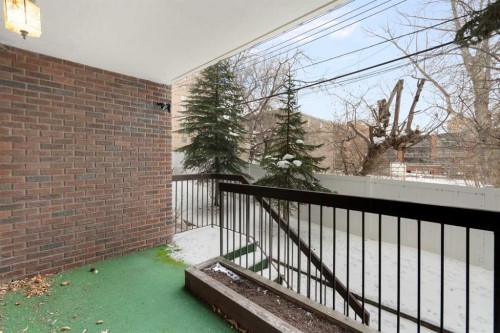 105-220 26 Avenue Sw, Calgary, AB - Outdoor