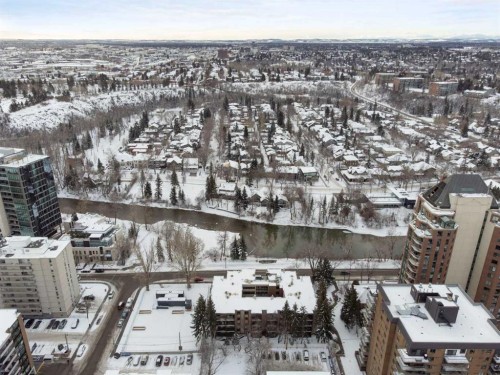 105-220 26 Avenue Sw, Calgary, AB - Outdoor With View