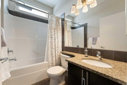 154 Redstone View Ne, Calgary, AB - Indoor Photo Showing Bathroom
