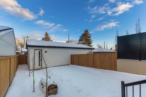 2518 20 Street Sw, Calgary, AB - Outdoor