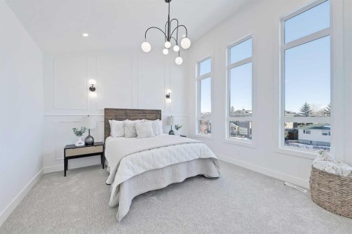 4605 80 Street Nw, Calgary, AB - Indoor Photo Showing Bedroom