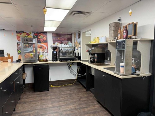 215 6 Avenue Se, Calgary, AB 