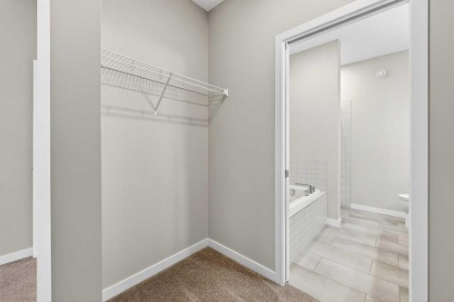 589 Mahogany Road Se, Calgary, AB - Indoor Photo Showing Other Room